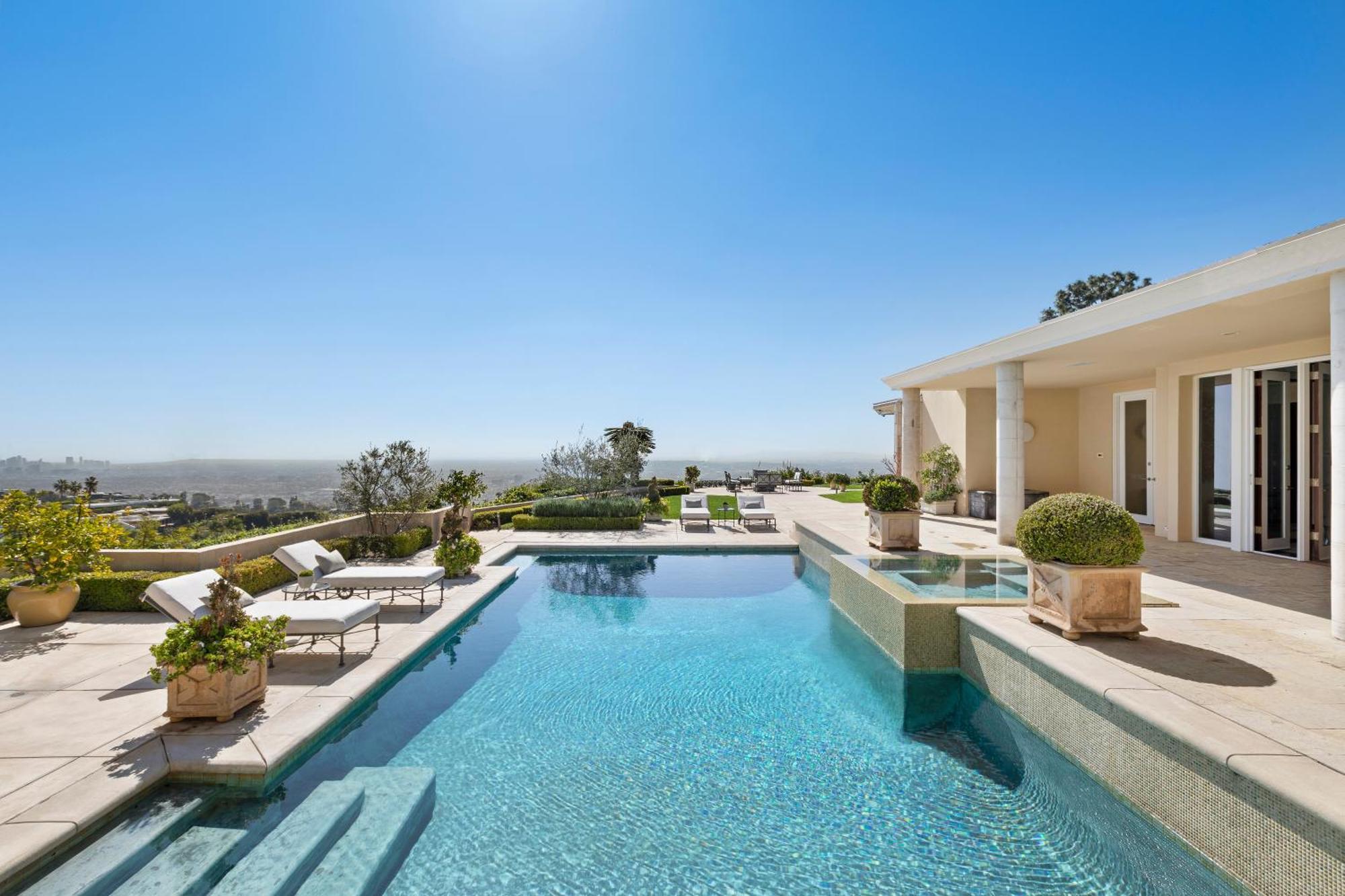 Trousdale Grand Los Angeles Exterior foto